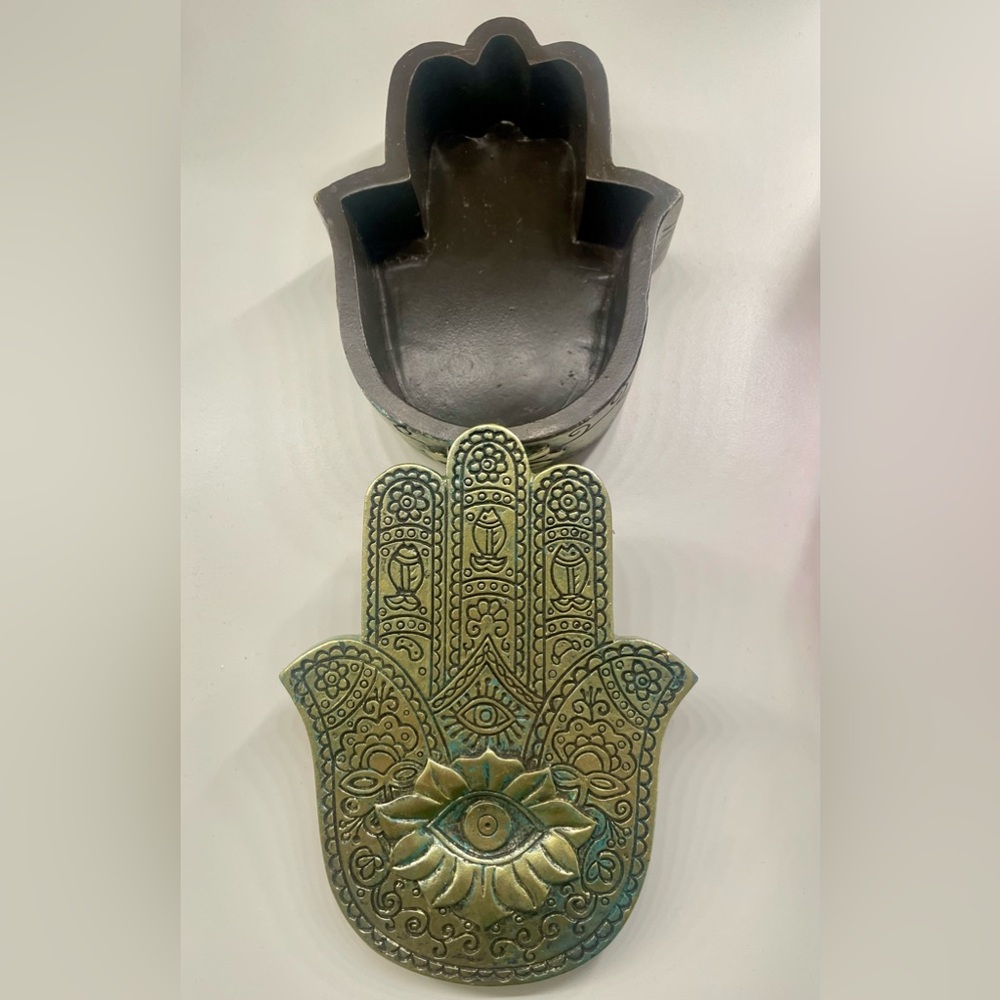 Hamsa Hand Decorative Trinket Dish Jewelry Dish Evil Eye Antique Metallic Gold - Picture 5 of 10